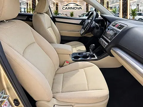 2015 Subaru Legacy 2.5i, foto 13 de 16, auto usado en venta en CARNOVA Dallas