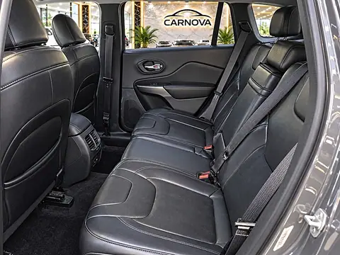 2019 Jeep Cherokee Latitude Plus FWD, foto 12 de 16, auto usado en venta en CARNOVA Dallas