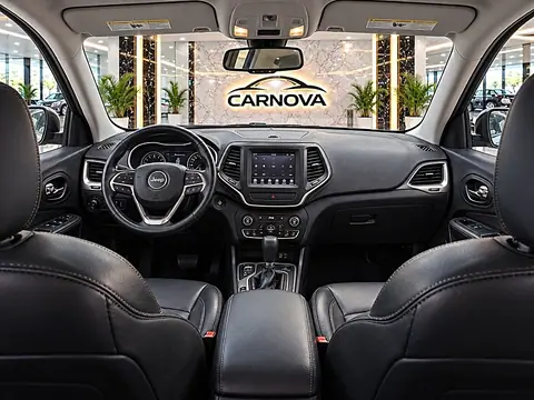 2019 Jeep Cherokee Latitude Plus FWD, foto 13 de 16, auto usado en venta en CARNOVA Dallas