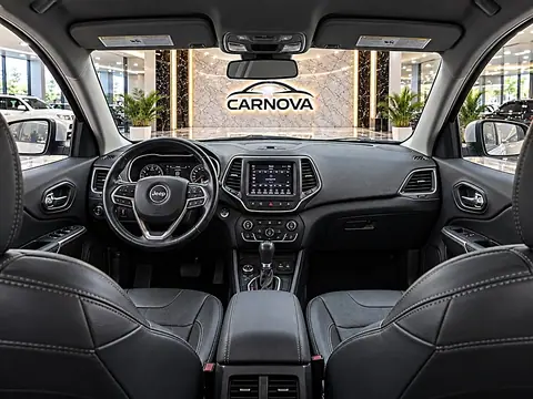 2019 Jeep Cherokee Latitude Plus FWD, foto 15 de 16, auto usado en venta en CARNOVA Dallas