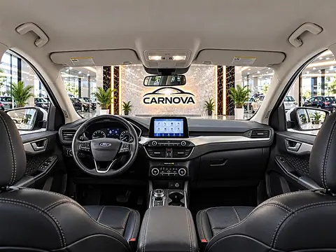 2020 Ford Escape SEL FWD photo 15