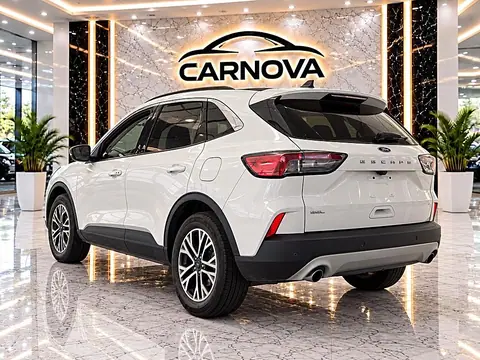 2020 Ford Escape SEL FWD photo 7