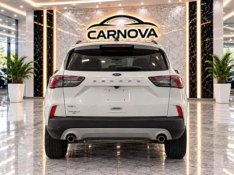 2020 Ford Escape SEL FWD photo 6