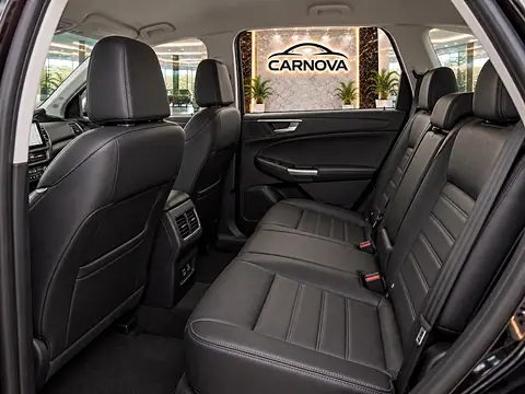 2020 Ford Edge SEL FWD photo 12