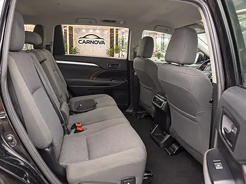 2019 Toyota Highlander LE I4 FWD, foto 12 de 16, auto usado en venta en CARNOVA Dallas