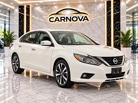 2018 Nissan Altima 2.5 SR Sedan photo 1
