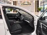 2018 Nissan Altima 2.5 SR Sedan, foto 10 de 16