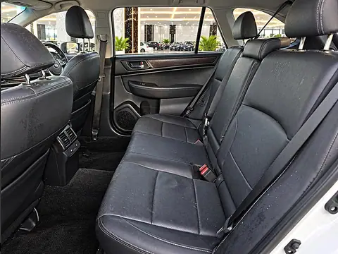 2015 Subaru Outback 3.6R Limited, foto 15 de 16, auto usado en venta en CARNOVA Dallas