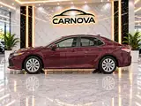 2020 Toyota Camry LE, foto 6 de 18