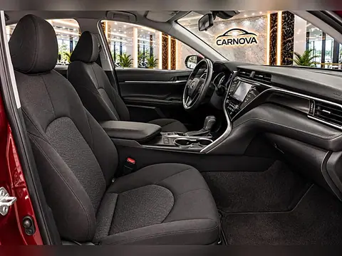 2020 Toyota Camry LE, foto 16 de 18, auto usado en venta en CARNOVA Dallas