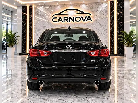 2018 Infiniti Q50 3.0t LUXE RWD photo 4