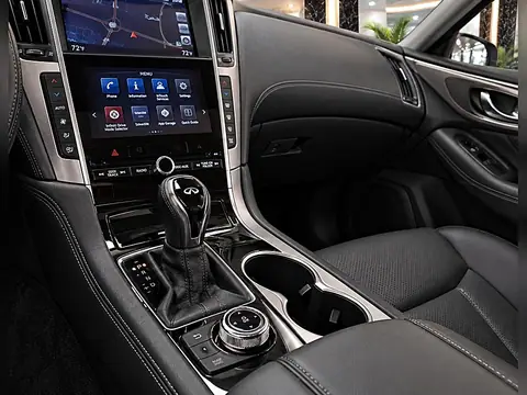 2018 Infiniti Q50 3.0t LUXE RWD, foto 16 de 16, auto usado en venta en CARNOVA Dallas