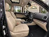 2016 Subaru Outback 2.5i Limited, foto 10 de 16