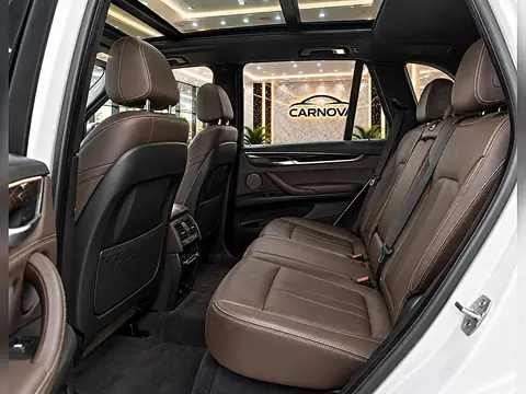 2015 BMW X5 AWD xDrive50i, foto 11 de 16, auto usado en venta en CARNOVA Dallas