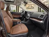 2017 Subaru Outback 2.5i Touring, foto 10 de 16