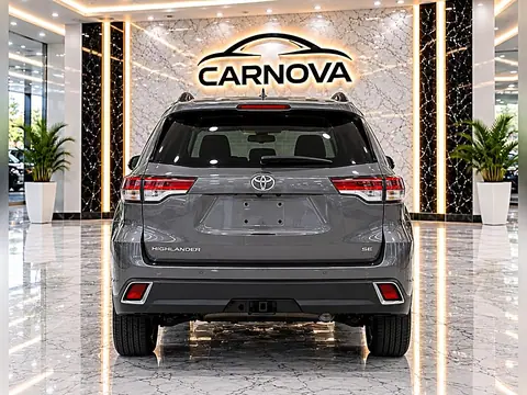 2019 Toyota Highlander SE V6 FWD (Natl) photo 4