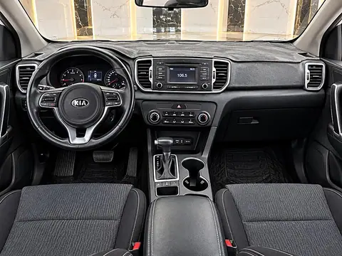 2020 Kia Sportage LX AWD, photo 11 of 16, used car for sale at CARNOVA Dallas